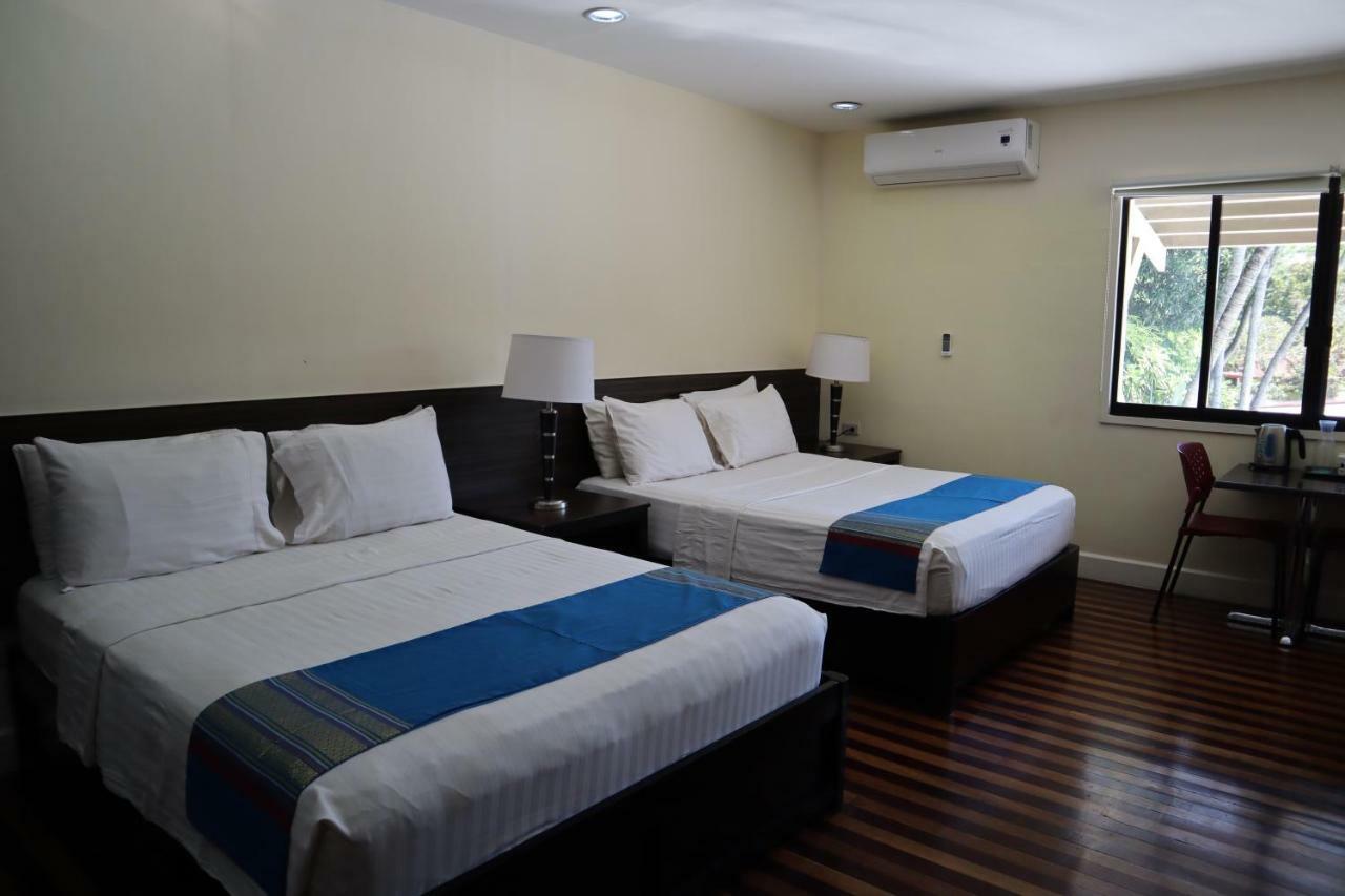 Domicilio Lorenzo Davao Экстерьер фото