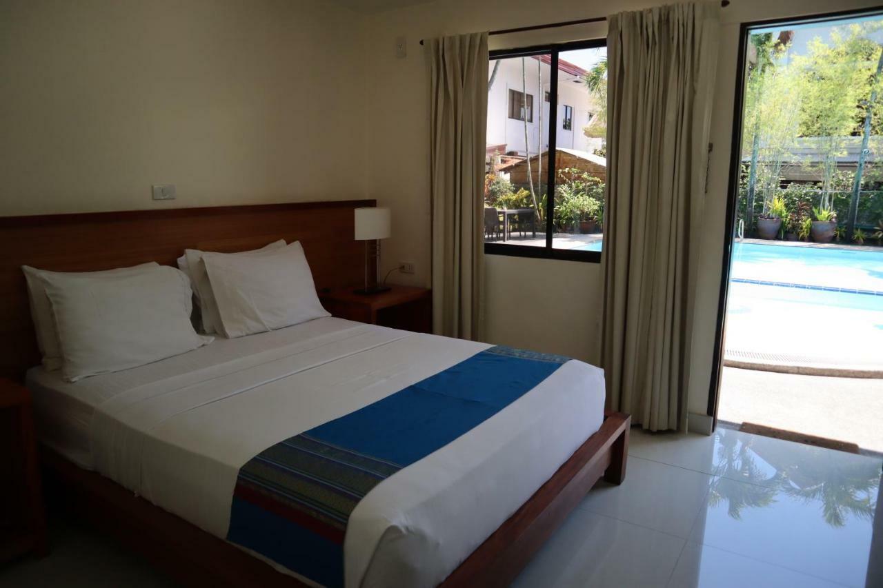 Domicilio Lorenzo Davao Экстерьер фото
